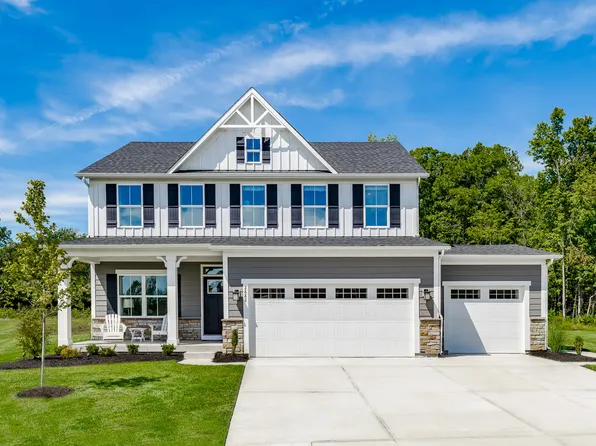 210 McNair Rd, Whiteland, IN 46184