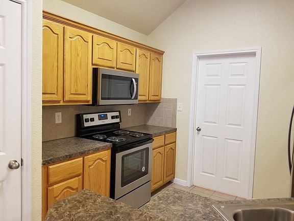 4th image of 2503 Lindsey Dr