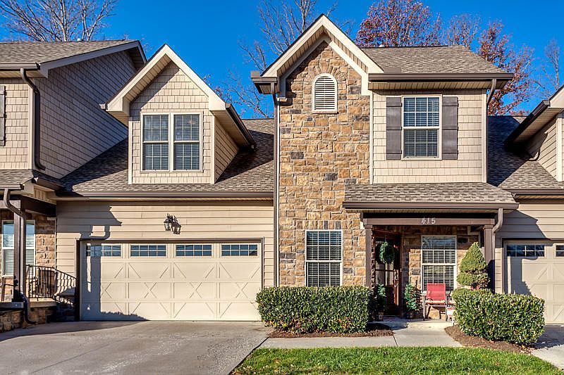1st image of 415 Cannon Point Way