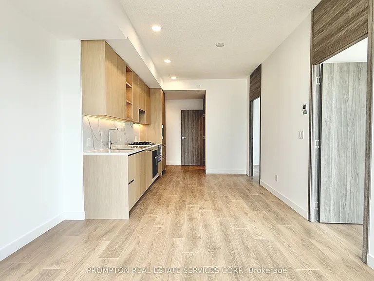 18 Esther Shiner Blvd #1211 — Photo 12