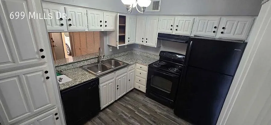 Beautiful Manufactured Homes - Move in Today — Photo 4