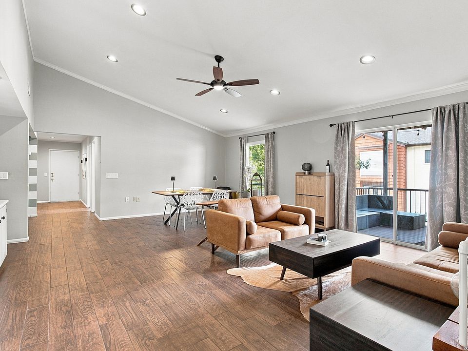 1st image of 3803 Barrington St #3D