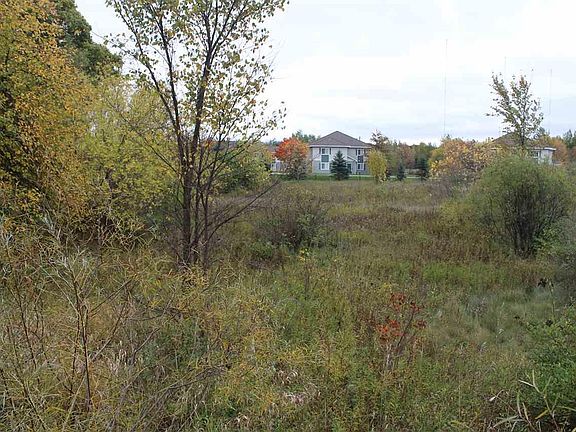 5th image of 747 Sunnyside Dr