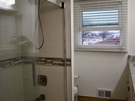 3rd image of 3633 La Manna Dr