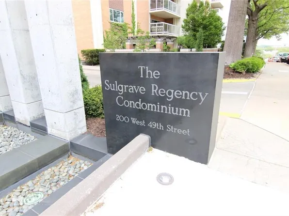 221 W 48th St APT 1903, Kansas City, MO 64112