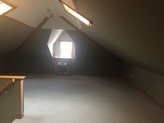 Finished upper bonus room