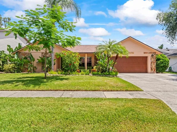 1008 Mallow Way, Brandon, FL 33510