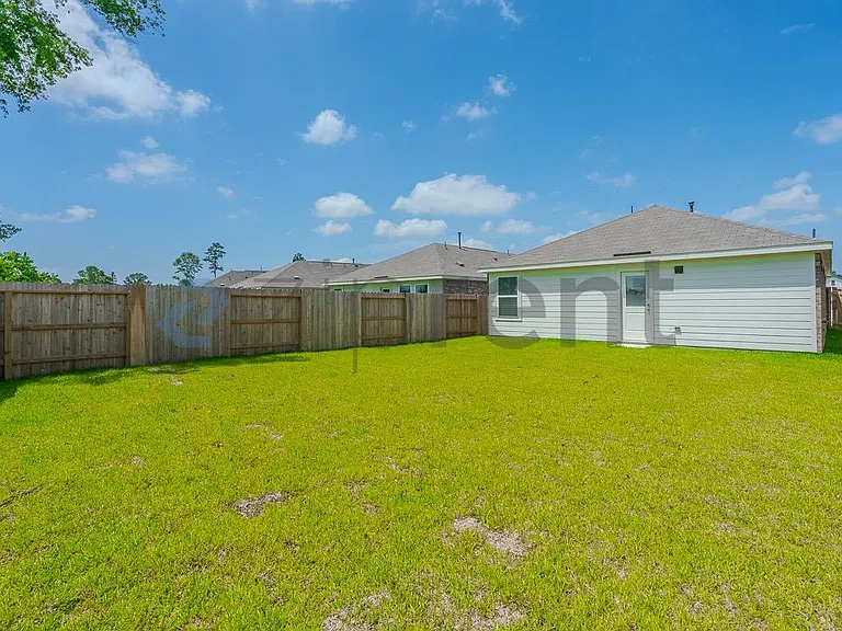 31416 Pratola Serra Cir — Photo 27