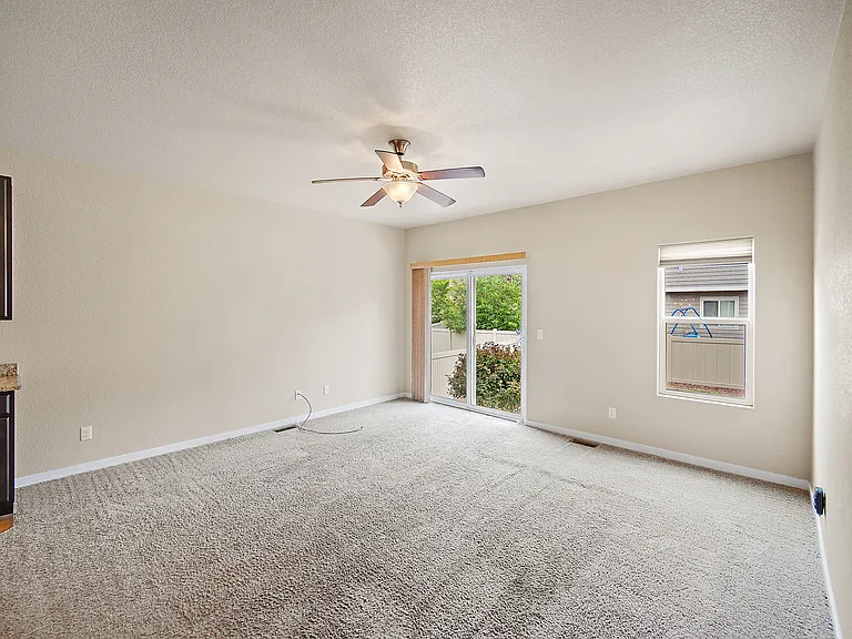 1321 Alveston St — Photo 18