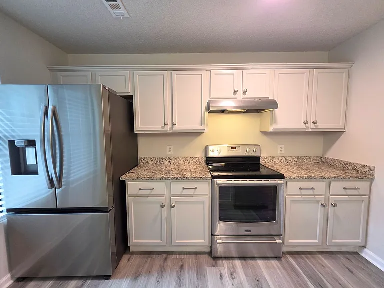 2301 W Michigan Ave #21 — Photo 11