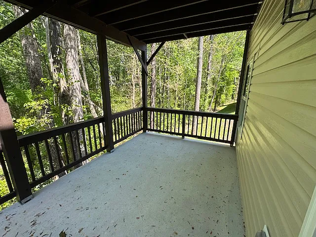 Terrace Level Patio