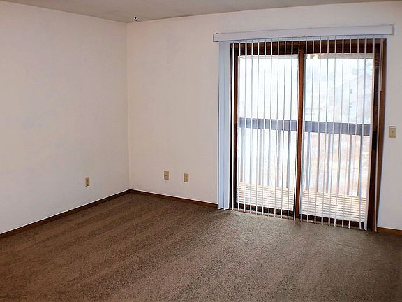 4th image of 2639 Westwinds Dr APT 1