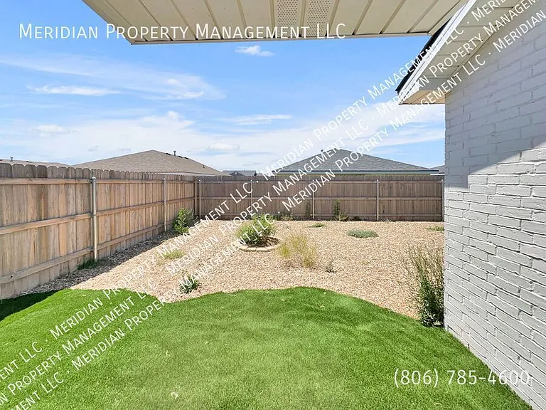 7415 35th St — Photo 34