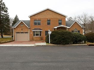 46 Balmoral Cres, White Plains, NY 10607