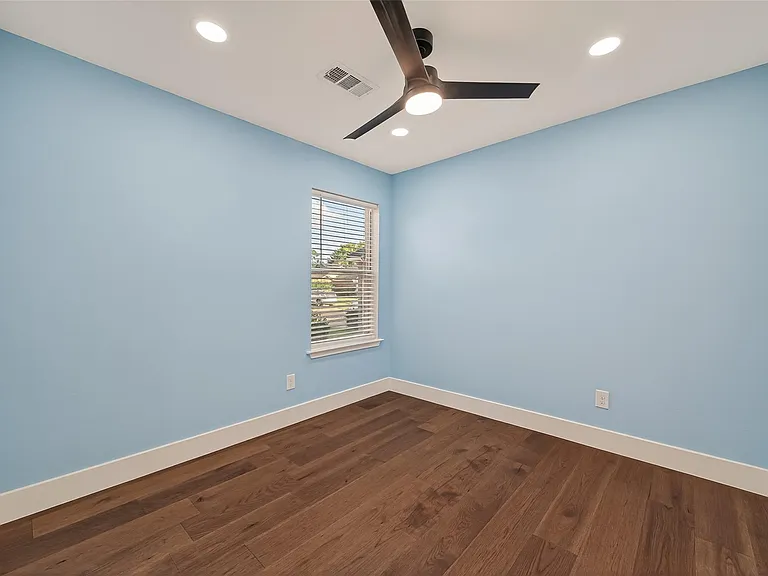 7231 River Pines Dr — Photo 22