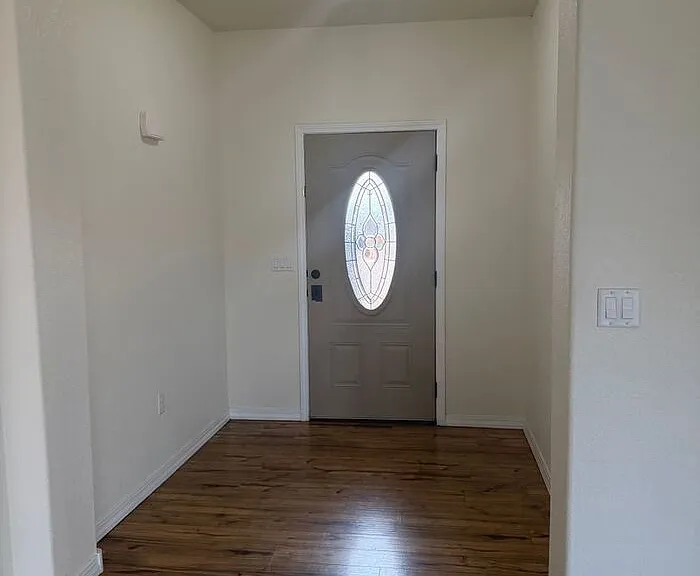 1708 College Park Dr — Photo 2