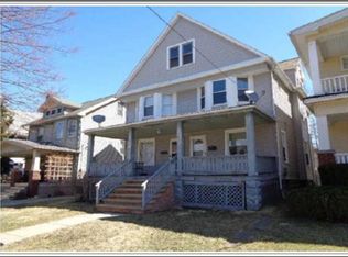 1283 Cook Ave, Lakewood, OH 44107