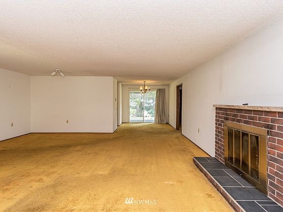 3rd image of 3300 84 Carpenter Road SE #84