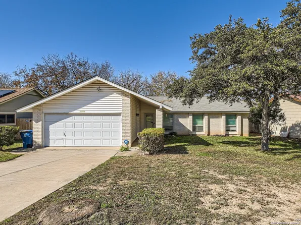 11223 El Sendero St, San Antonio, TX 78233