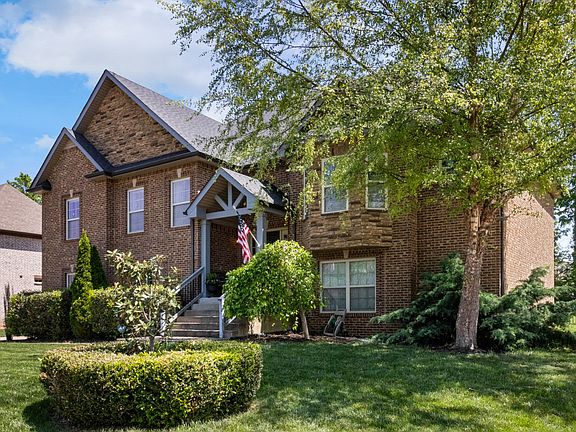 3rd image of 2935 Prince Dr