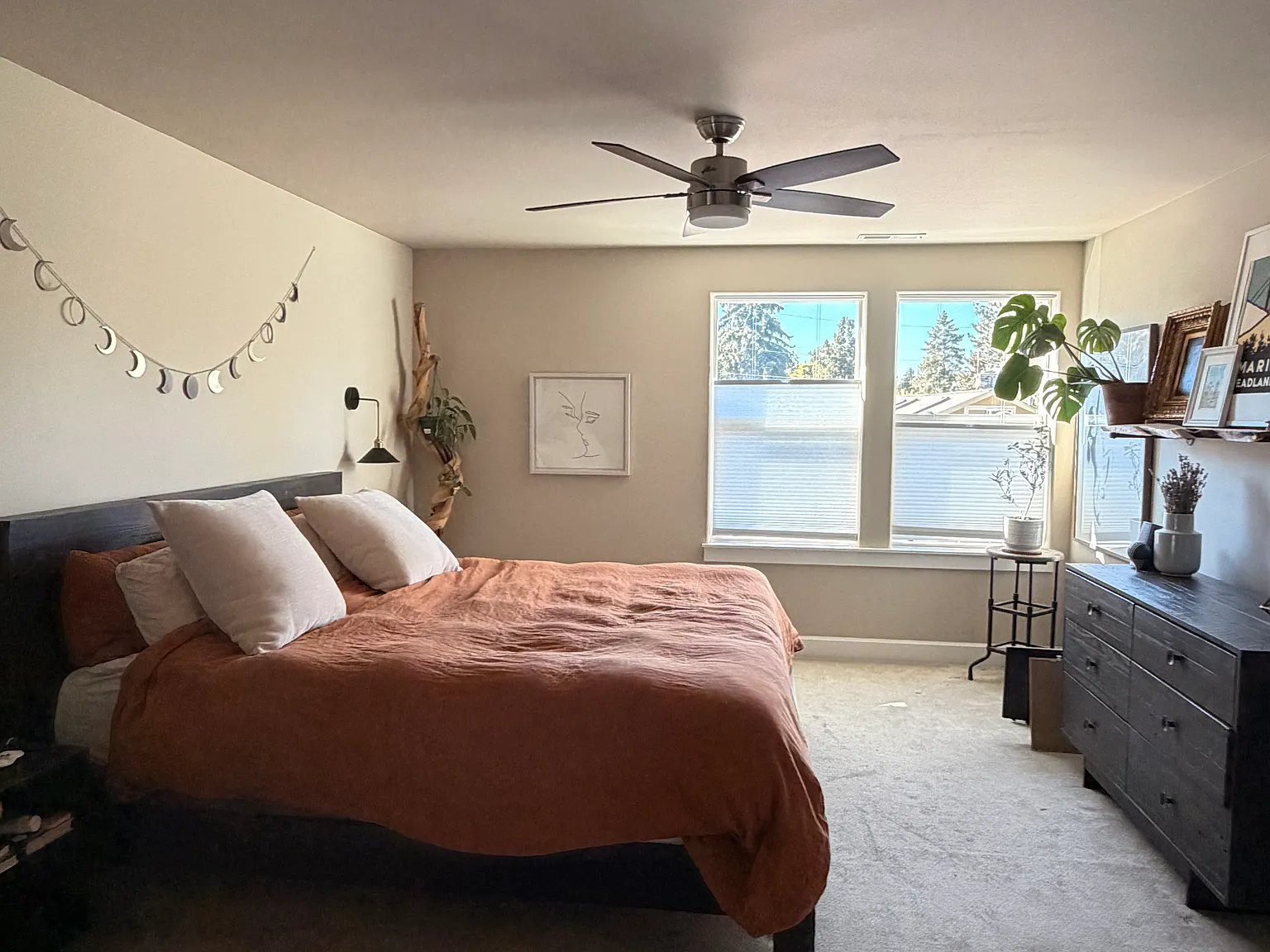 3 bed, 2.5 bath, 1772 sqft, $3,300 — Photo 2