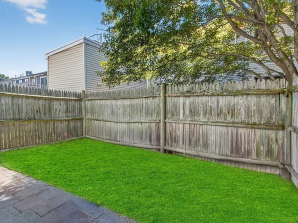 14 Wall St, Charlestown, MA 02129