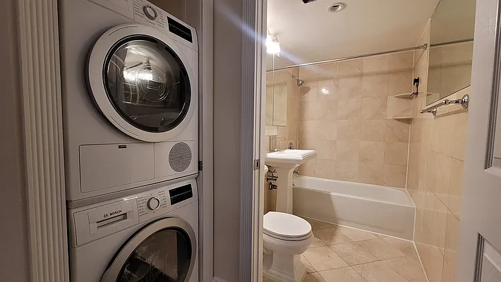 Rented by Julien Aractingi, LREB | media 6