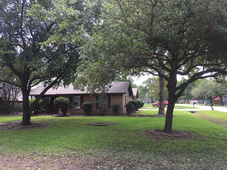 1st image of 431 Hummingbird Ln