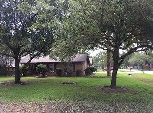 431 Hummingbird Ln, Houston, TX 77060