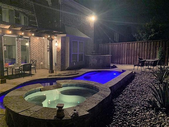 2nd image of 14221 Sparrow Hill Dr