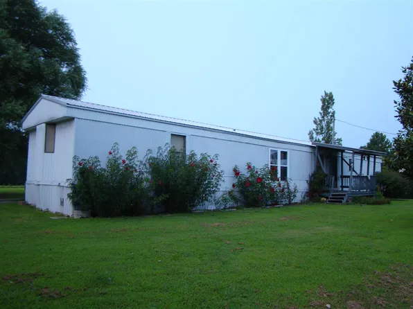 223 Bogle Loop Rd, Milan, TN 38358