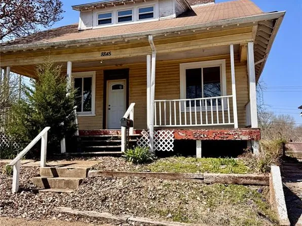 8845 Portland Ter, Saint Louis, MO 63147