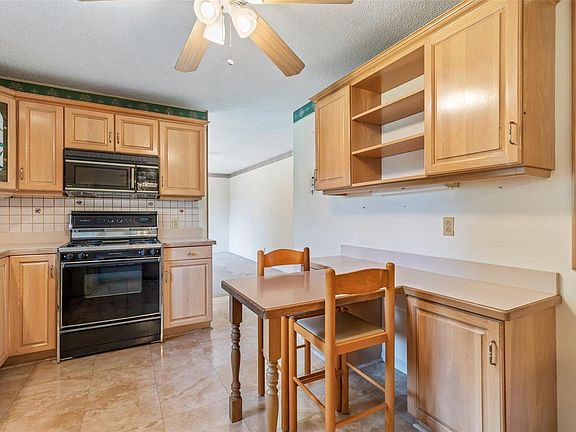 4th image of 5030 Sherborne Dr