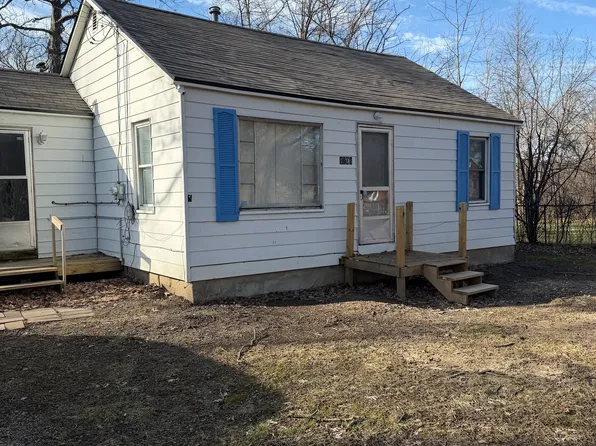 1306 E Humphrey Ave, Flint, MI 48505