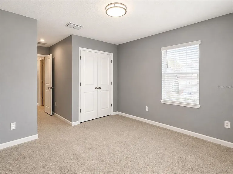 1043 Palm St — Photo 8