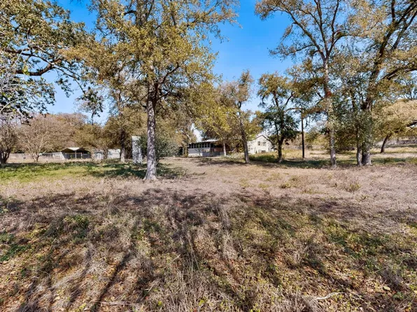 1700 Webberwood Dr, Webberville, TX 78621