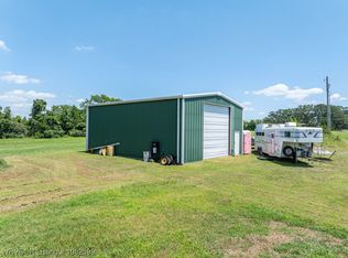 S Hopkins St, Charleston, AR 72933