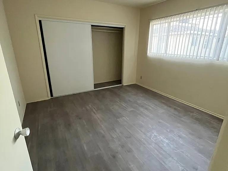 1012 N Hudson Ave #2 — Photo 3