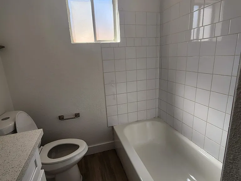 The Vue — Photo 35