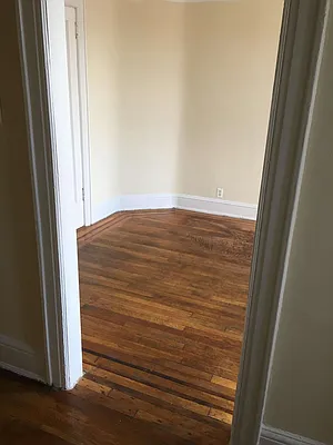Rented by Metropolis International Realty Inc. | media 18