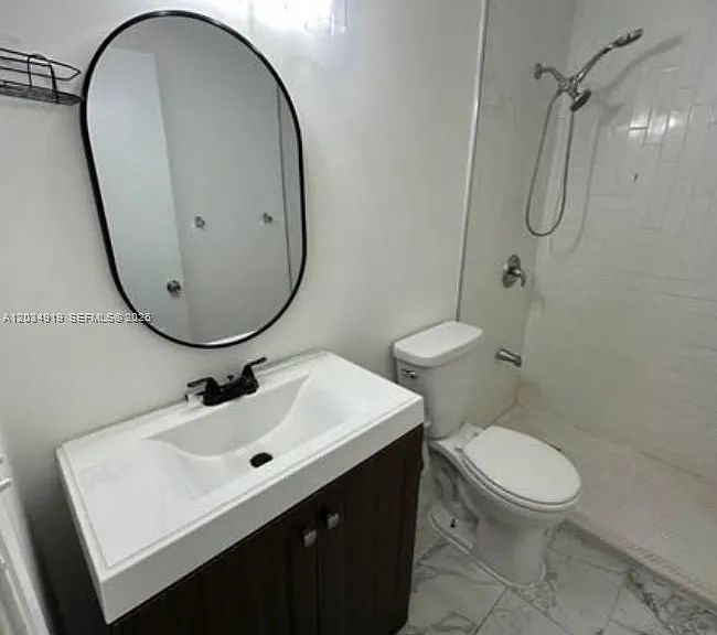 1106 NE 5th Ave #4 — Photo 6