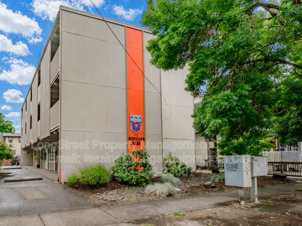 115 NW 15th St APT 11, Corvallis, OR 97330