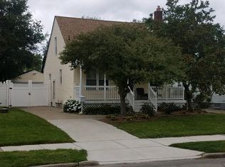 3247 Ellwood Ave, Berkley, MI 48072