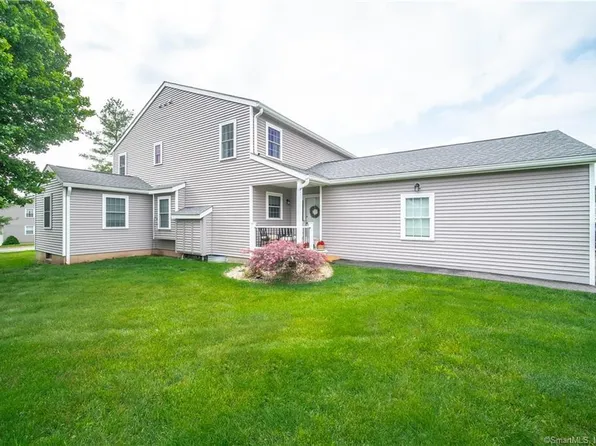 791 Long Hill Road #F, Middletown, CT 06457