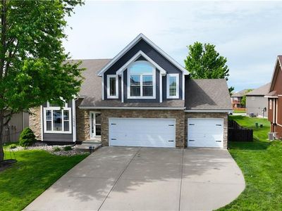 10838 N Manchester Ave, Kansas City, MO, 64157