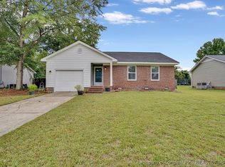 2601 Quail Forest Dr, Fayetteville, NC 28306