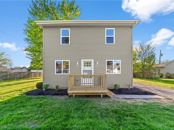 620 Pasadena Ave, Sheffield Lake, OH 44054