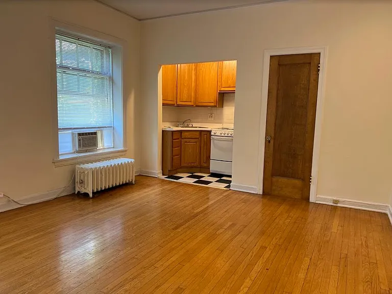5802 N Kenmore Ave #1C — Photo 1