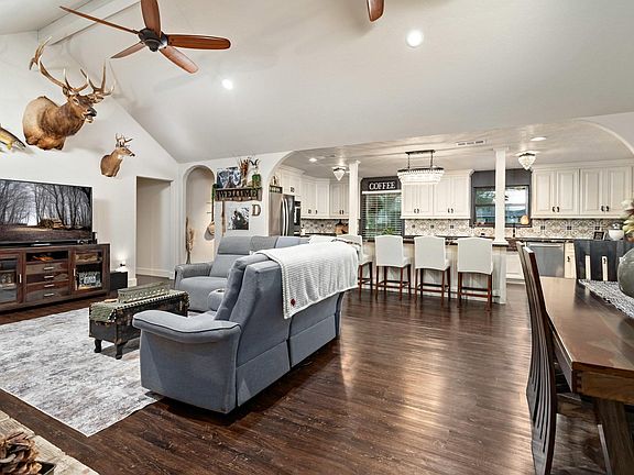 4th image of 13360 Craig Ln