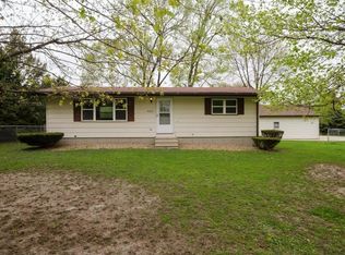 5010 East Rd SW, Cedar Rapids, IA 52404